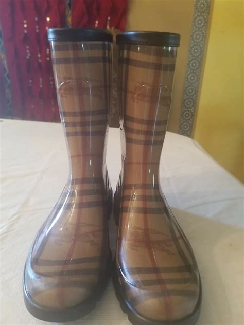 burberry plaid rubber boots italy|Burberry .